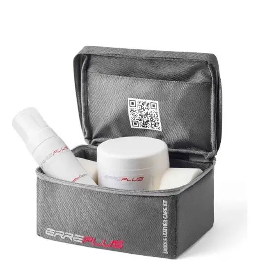 LEATHER CARE KIT